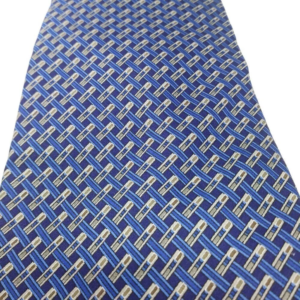 Van Heusen Tie